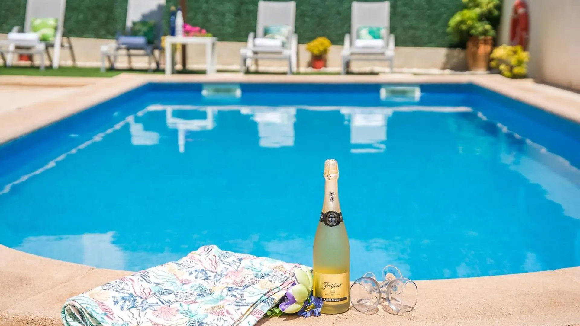 Holiday Home In Alcudia With Pool Spanien