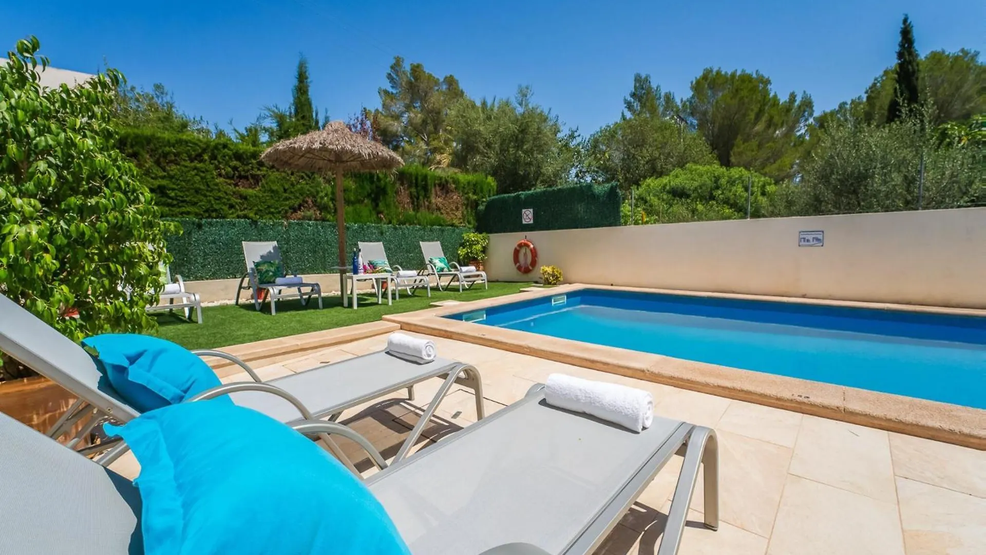 Holiday Home In Alcudia With Pool Spanien