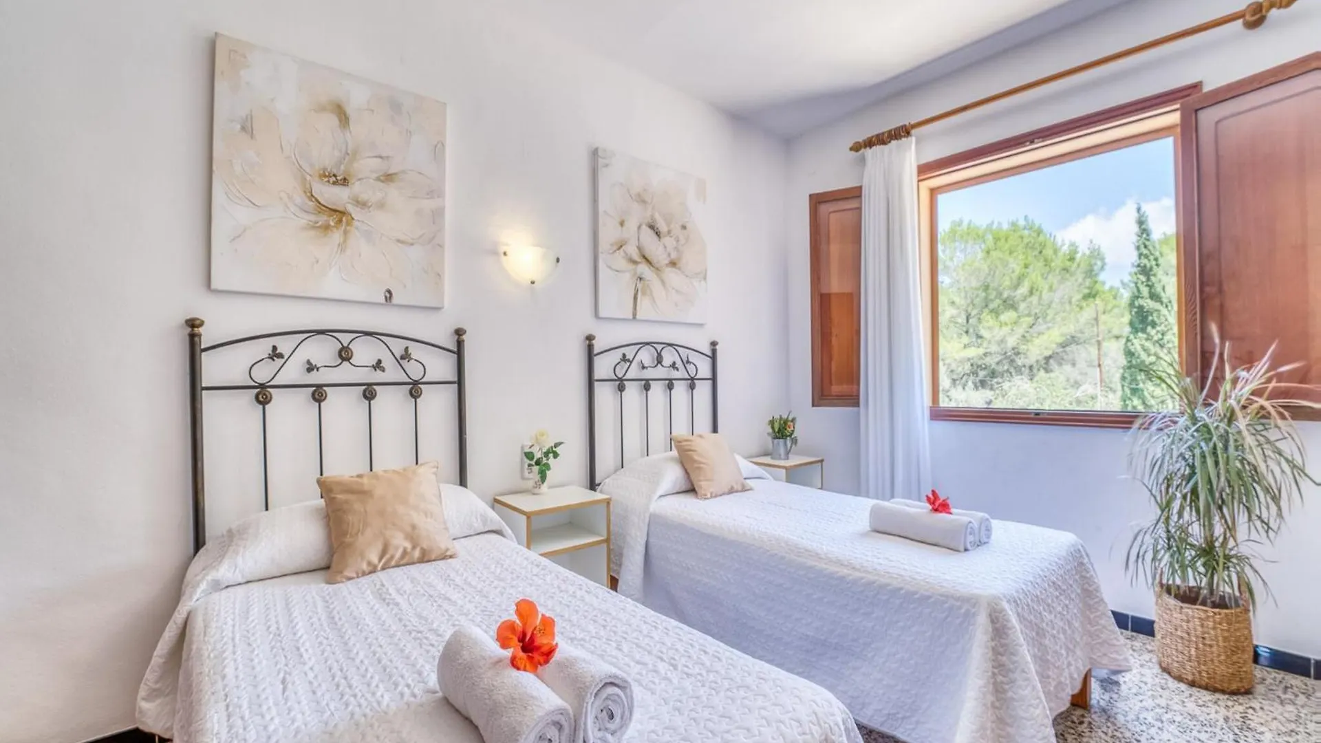 Holiday Home In Alcudia With Pool  Alcúdia